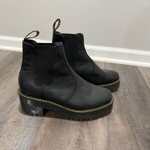 Dr. Martens Black Rometty Size 9